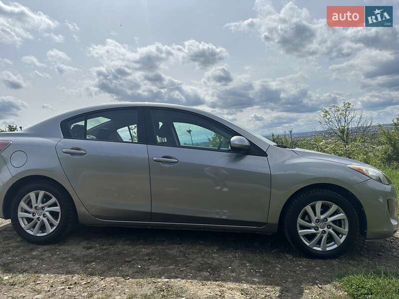 Седан Mazda 3 2011 в Ивано-Франковске фото 4 Седан Mazda 3 2011 в Ивано-Франковске