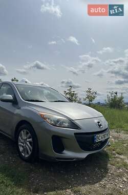 Седан Mazda 3 2011 в Ивано-Франковске фото Седан Mazda 3 2011 в Ивано-Франковске