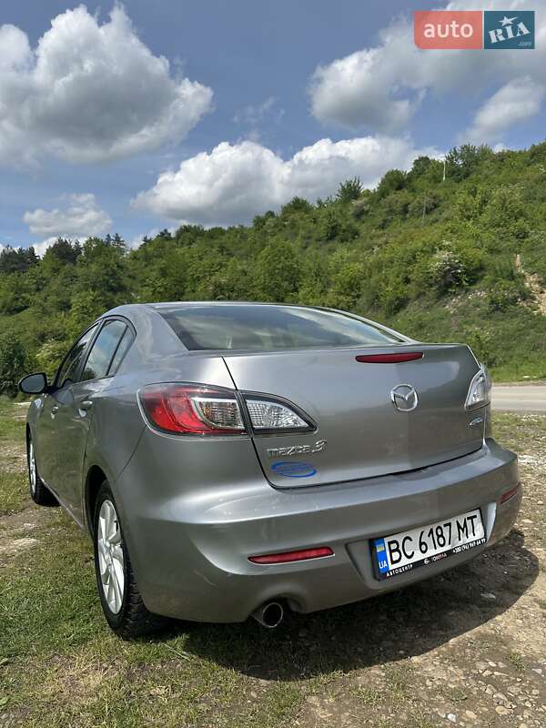 Седан Mazda 3 2011 в Ивано-Франковске фото 7 Седан Mazda 3 2011 в Ивано-Франковске