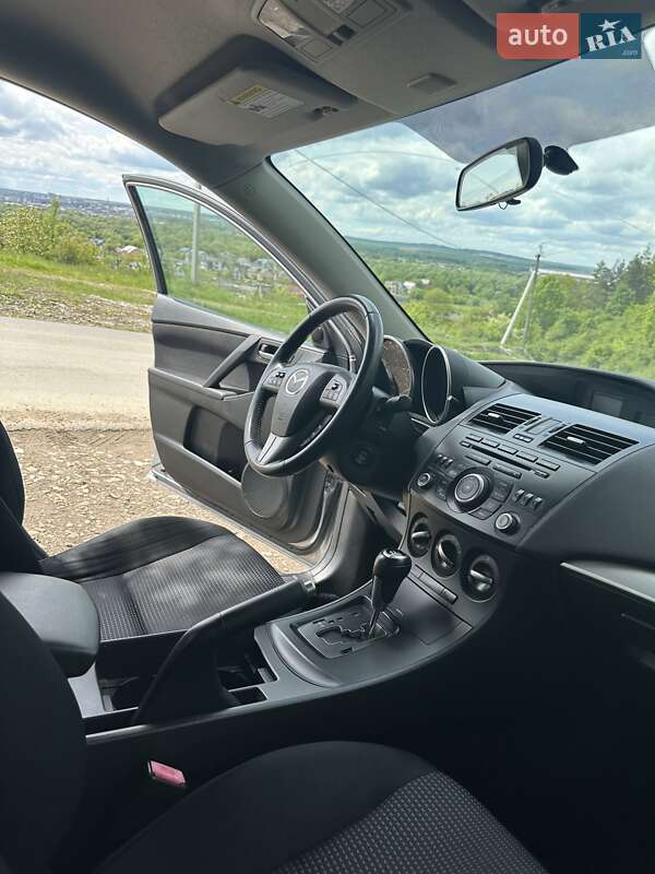 Седан Mazda 3 2011 в Ивано-Франковске фото 10 Седан Mazda 3 2011 в Ивано-Франковске
