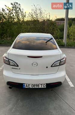 Седан Mazda 3 2009 в 