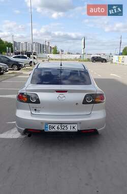 Седан Mazda 3 2005 в 