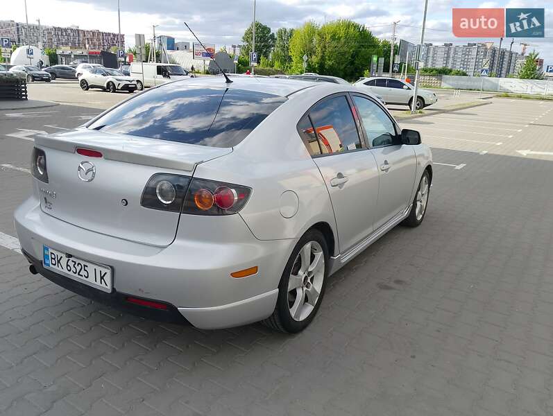 Седан Mazda 3 2005 в Крюковщине