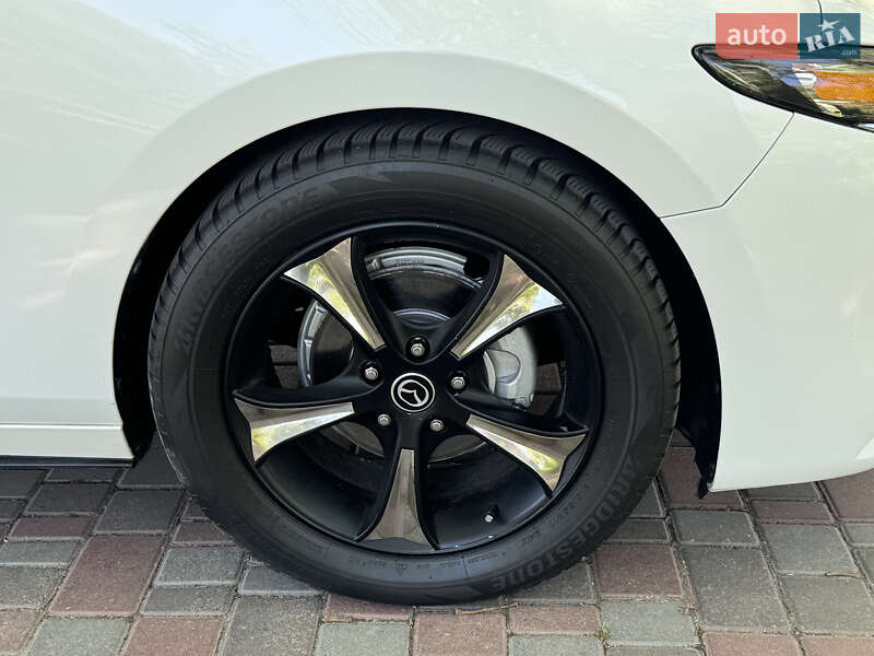 Седан Mazda 3 2019 в Кропивницькому