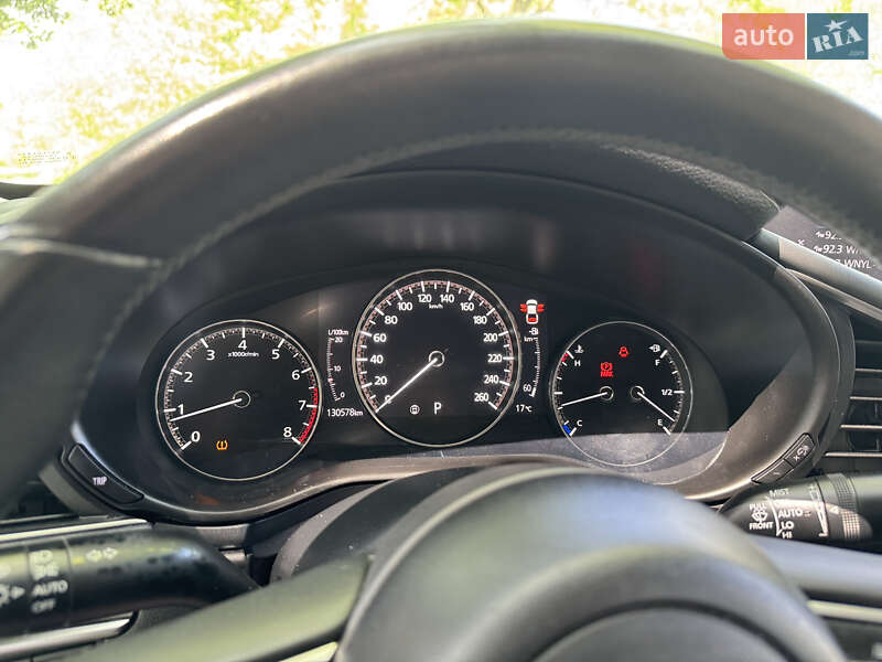 Седан Mazda 3 2019 в Кропивницькому