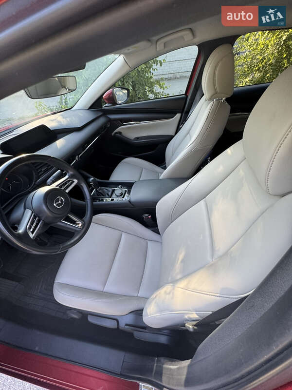 Седан Mazda 3 2019 в Запорожье