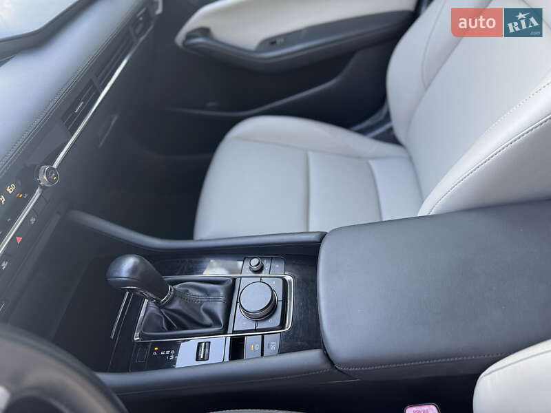 Седан Mazda 3 2019 в Запорожье