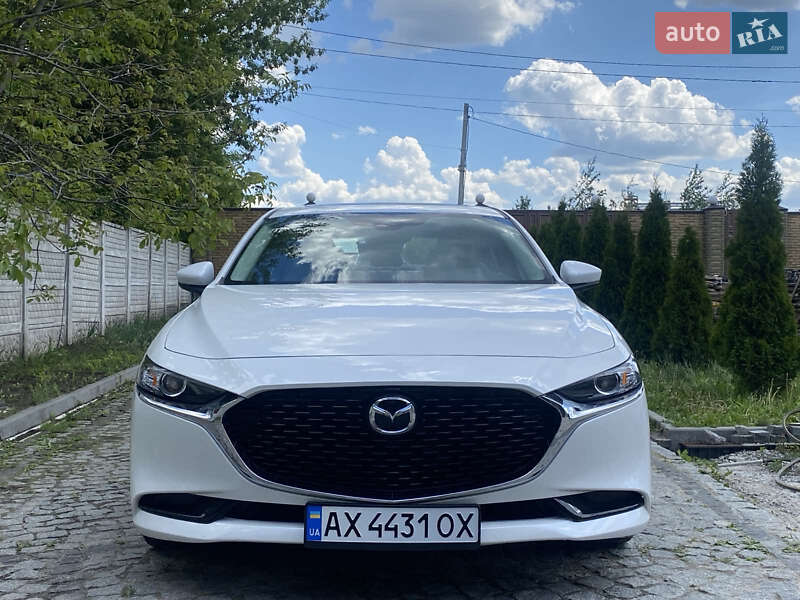 Седан Mazda 3 2022 в Харькове