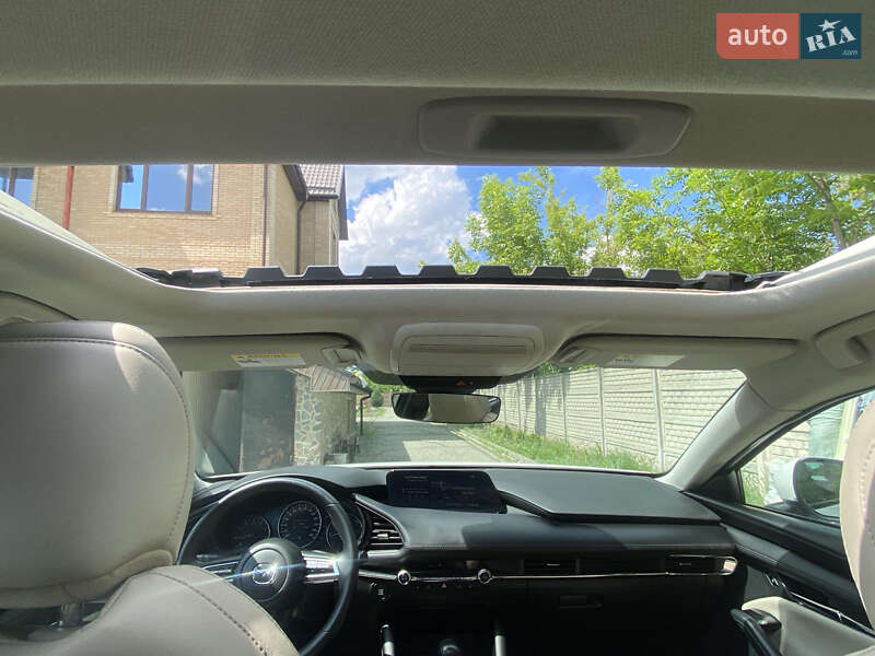 Седан Mazda 3 2022 в Харькове