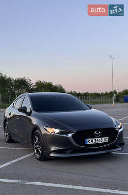Седан Mazda 3 2019 в 