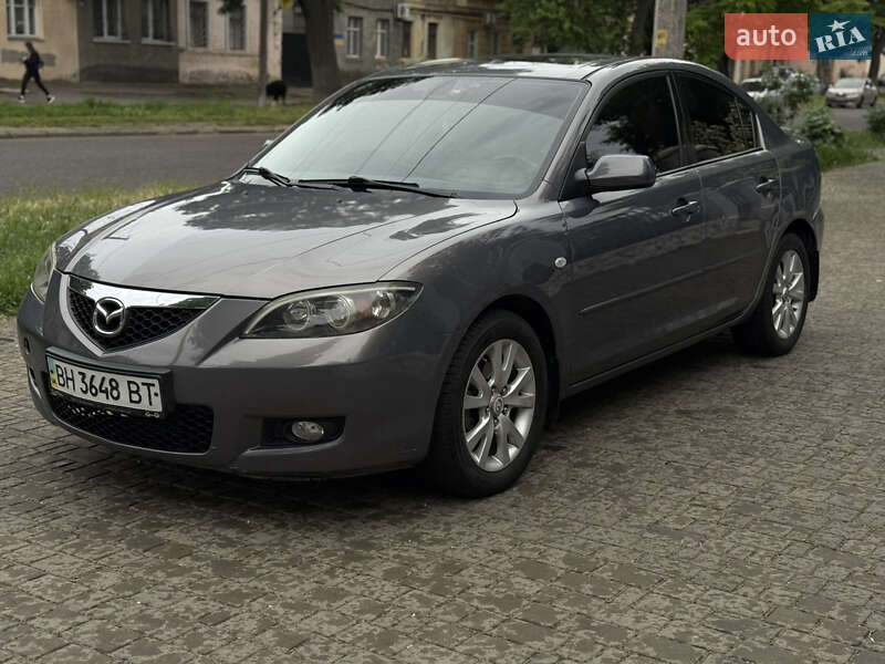 Седан Mazda 3 2007 в 