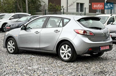 Хетчбек Mazda 3 2010 в 