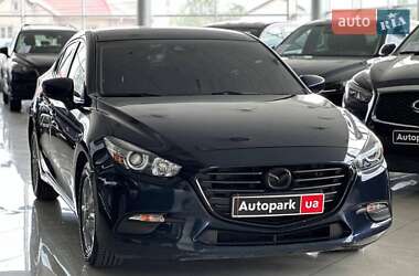 Седан Mazda 3 2018 в 
