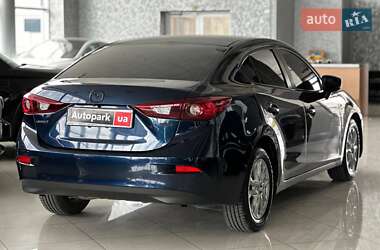 Седан Mazda 3 2018 в 