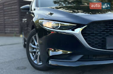 Седан Mazda 3 2021 в 