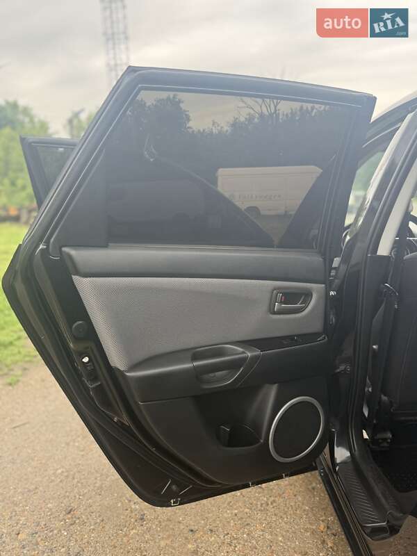 Хэтчбек Mazda 3 2006 в Хмельницком