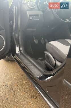 Хэтчбек Mazda 3 2006 в 