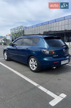 Хэтчбек Mazda 3 2007 в 