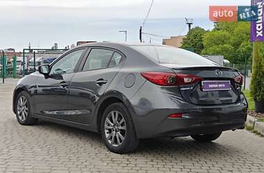 Седан Mazda 3 2014 в 