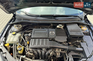 Хэтчбек Mazda 3 2005 в 
