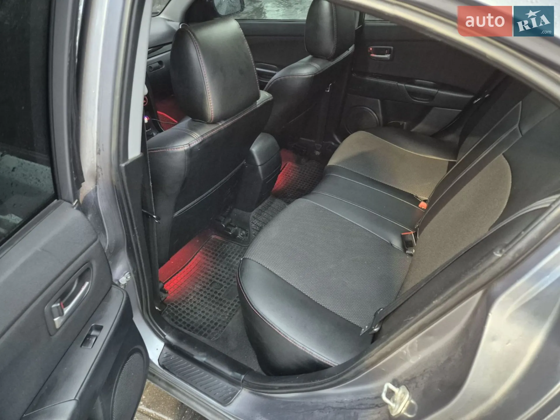 Mazda 3 2004 VIN JMZBK12Z251169108 фото оголошення 3 з 15