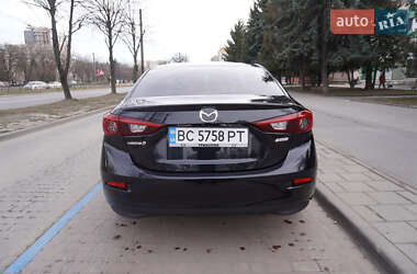 Седан Mazda 3 2018 в 