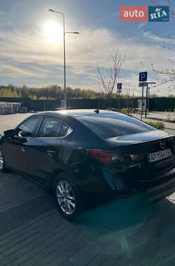 Седан Mazda 3 2016 в 