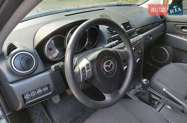 Хэтчбек Mazda 3 2007 в 