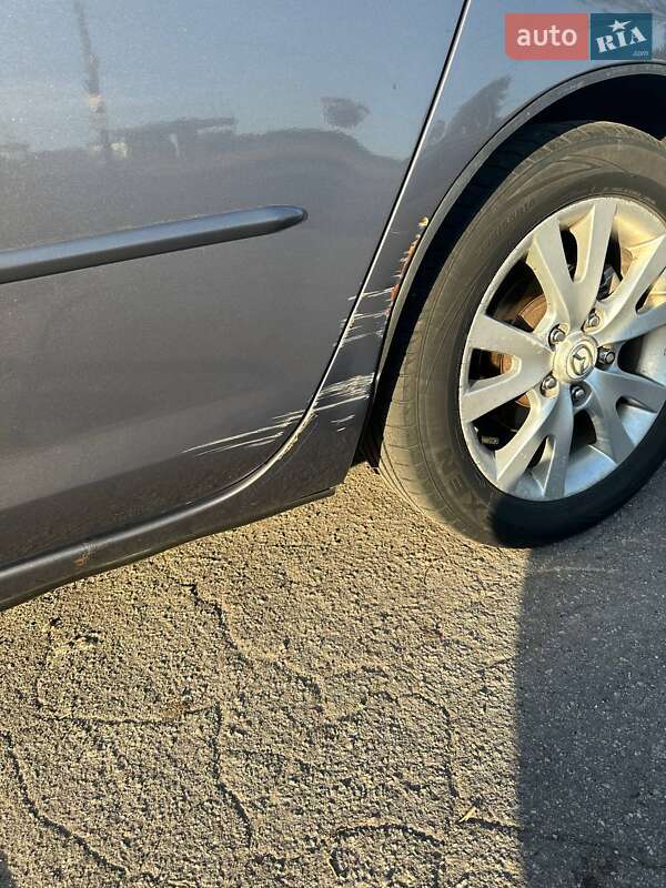 Хетчбек Mazda 3 2006 в Запоріжжі