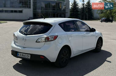 Хэтчбек Mazda 3 2010 в 