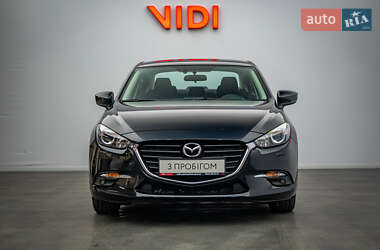 Седан Mazda 3 2017 в 