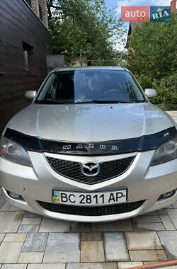 Седан Mazda 3 2005 в Дрогобыче