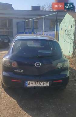 Хэтчбек Mazda 3 2008 в 