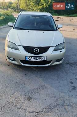 Седан Mazda 3 2004 в Киеве