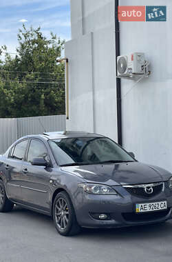 Седан Mazda 3 2007 в Дніпрі
