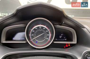 Седан Mazda 3 2014 в 