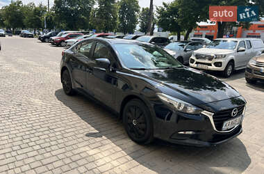 Седан Mazda 3 2018 в 