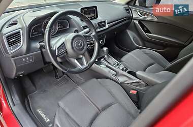 Седан Mazda 3 2017 в 