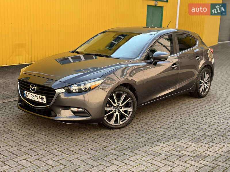 Хэтчбек Mazda 3 2018 в 