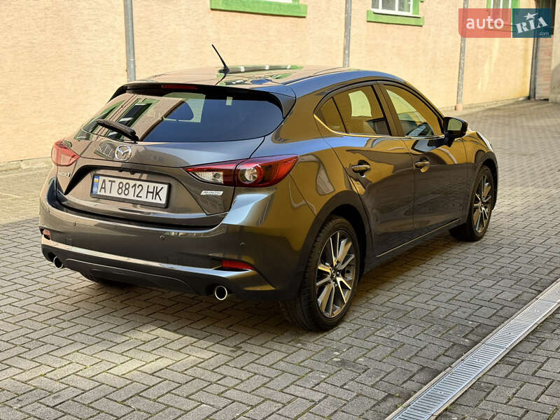 Хетчбек Mazda 3 2018 в Києві