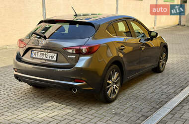 Хэтчбек Mazda 3 2018 в 
