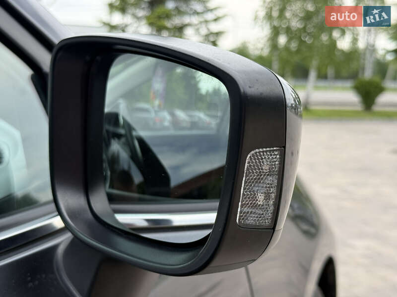 Хэтчбек Mazda 3 2014 в Ивано-Франковске