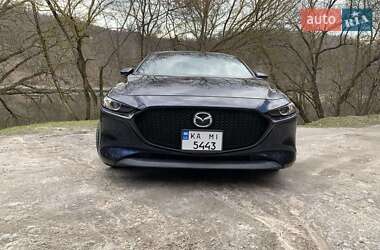 Хэтчбек Mazda 3 2019 в Киеве