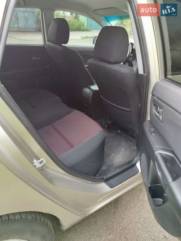 Хетчбек Mazda 3 2004 в Києві