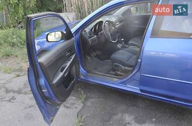 Хетчбек Mazda 3 2004 в 