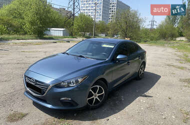Седан Mazda 3 2016 в Дніпрі
