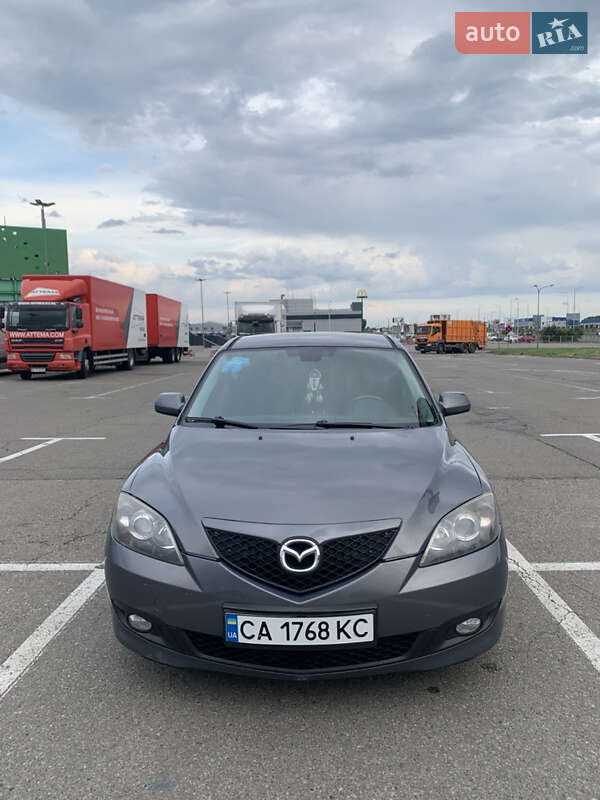 Хэтчбек Mazda 3 2007 в 