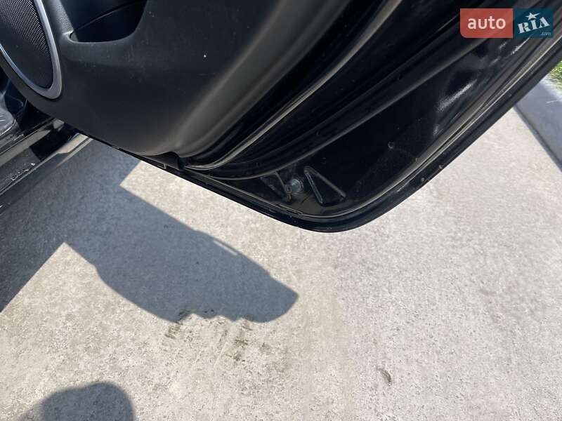 Хэтчбек Mazda 3 2007 в Остроге