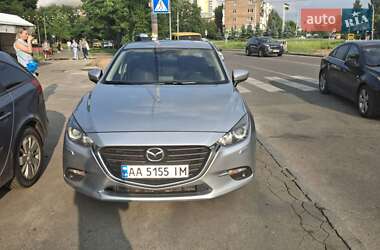 Седан Mazda 3 2017 в Києві