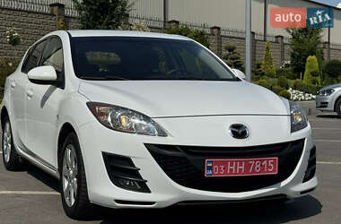 Хэтчбек Mazda 3 2010 в 